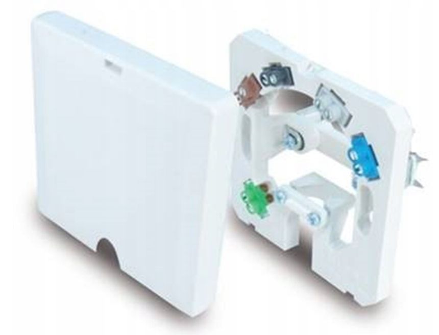 Skrzynka przyłączeniowa kuchenki HAD3-F UP 82 x 82 x 12 mm